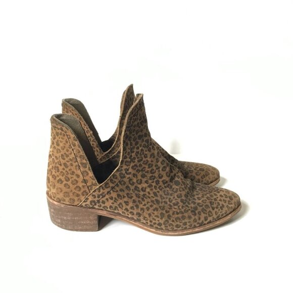 Anthropologie Coconuts Matisse Pronto Leopard Bootie Boots Womens 7.5 Tan Brown - Picture 2 of 12
